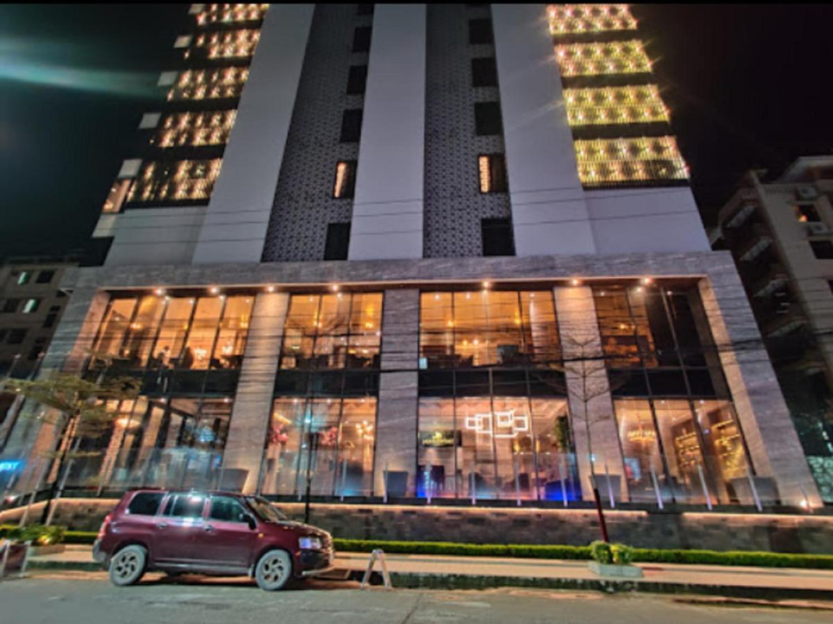 Best Western Plus Maya - Luxury Collection Hotel Dhaka Exterior photo